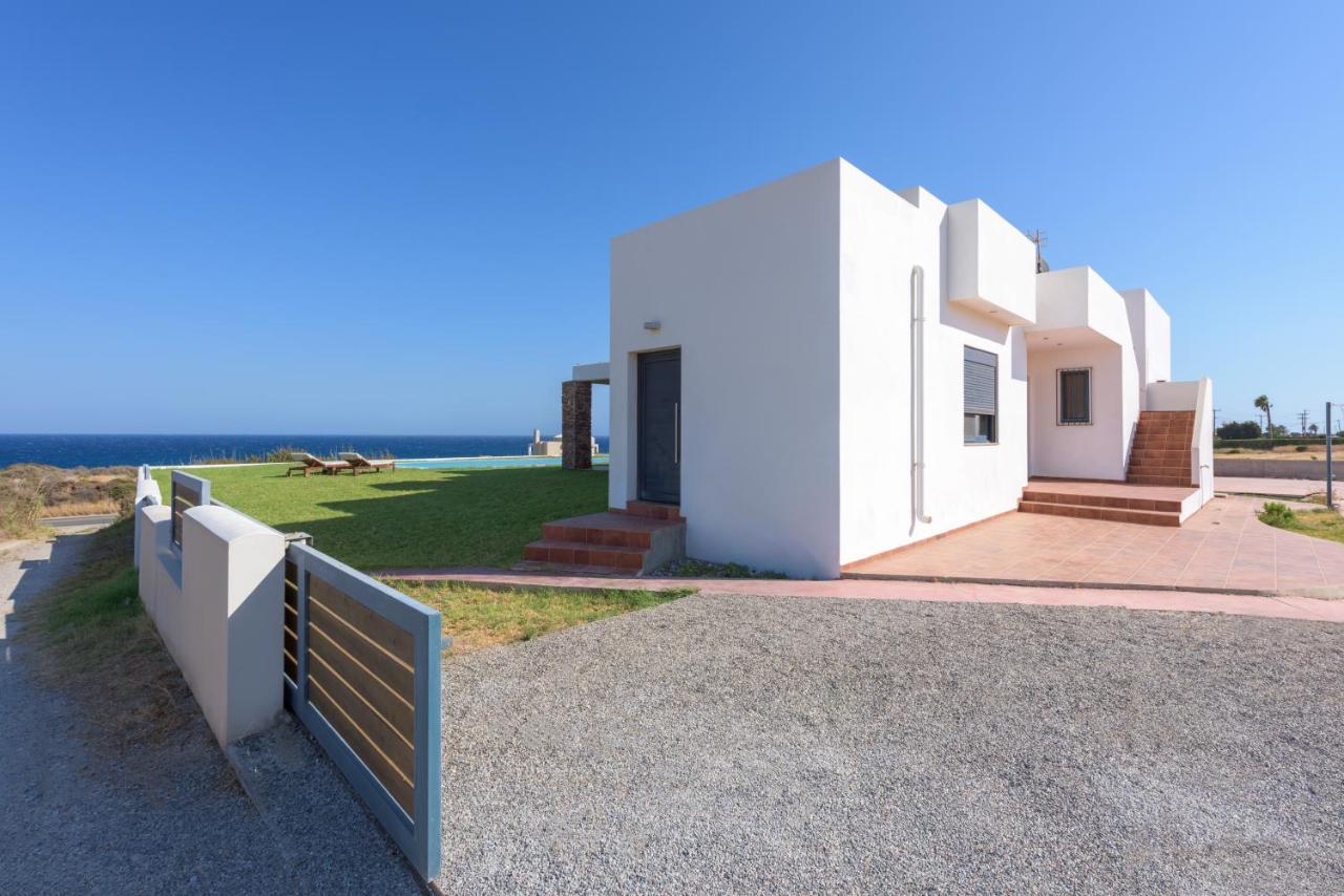 Cristelia Seafront & Pool Villa Lakhania Eksteriør billede